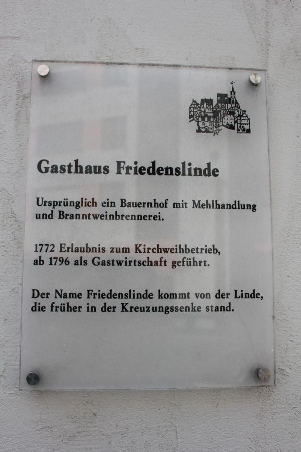 Hotel Zur Friedenslinde Nuremberg Bagian luar foto